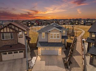 83 N Nolanfield Ct NW, Calgary, AB T3R 0L8