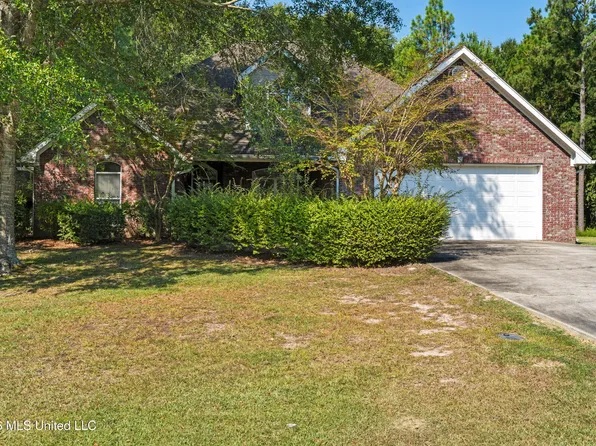 212 Morrell Cir, Hattiesburg, MS 39402