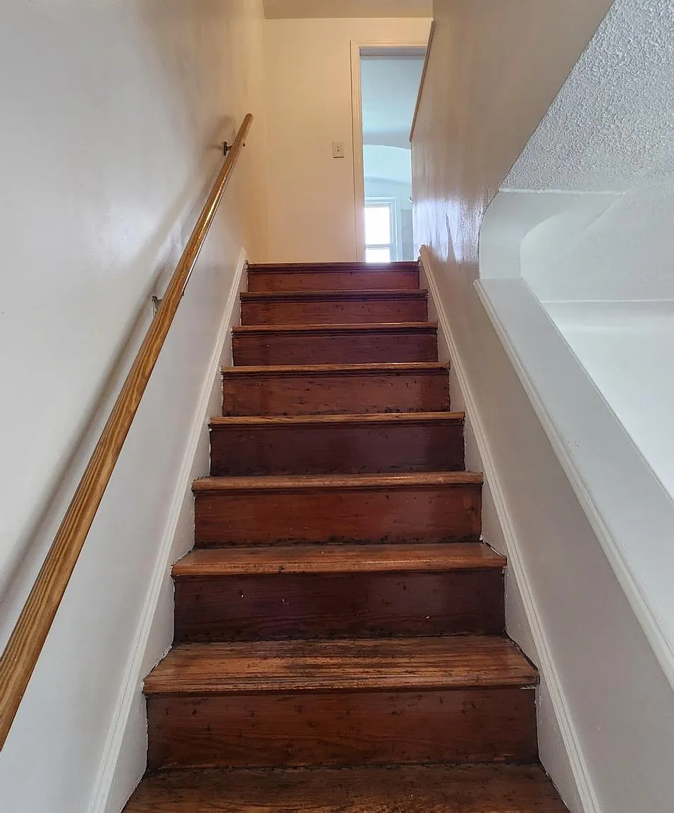 2 bed, 1100 sqft, $1,150 — Photo 3