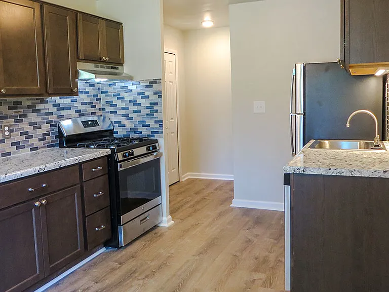 Coppertree Apartments & Townhomes — Photo 2