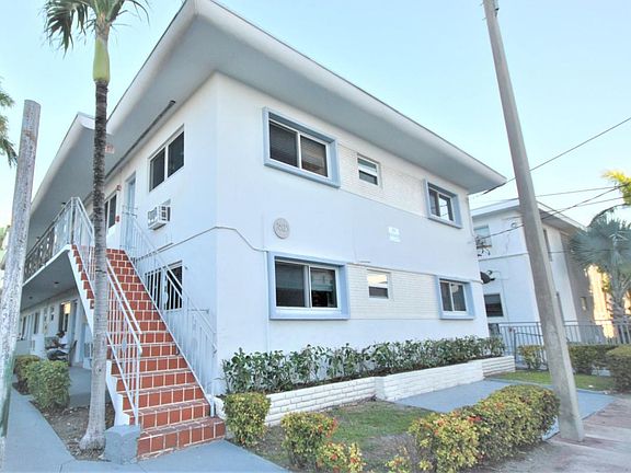 2nd image of 7625 Carlyle Ave APT 12