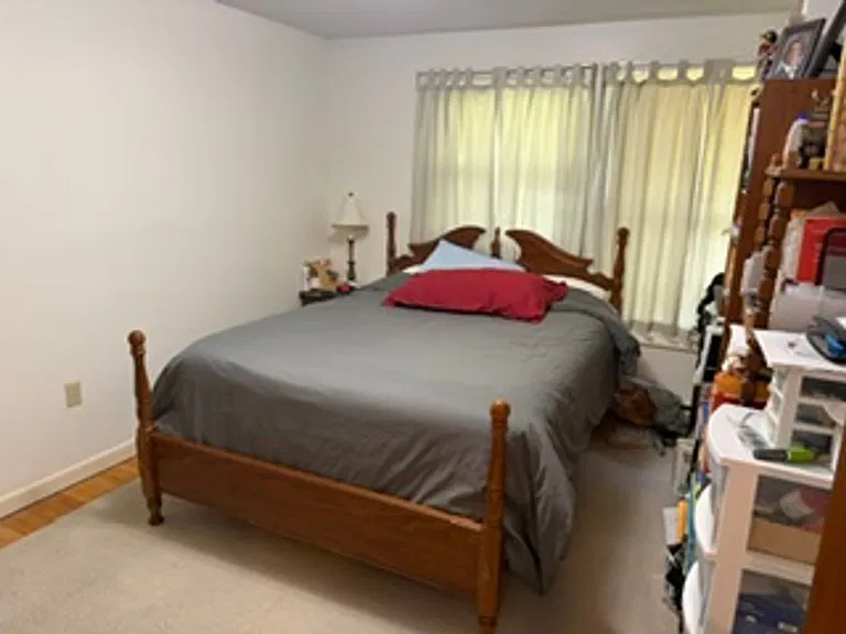 20-30 A St — Photo 13