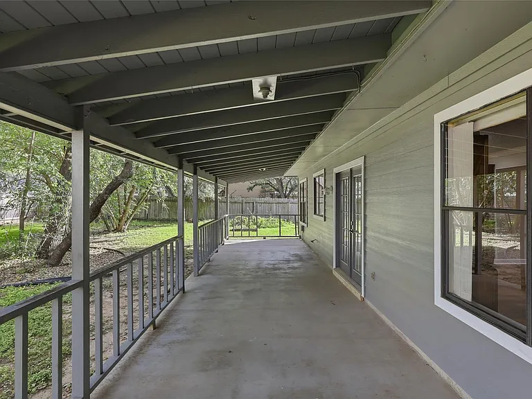 11604 Buttonwood Dr — Photo 37