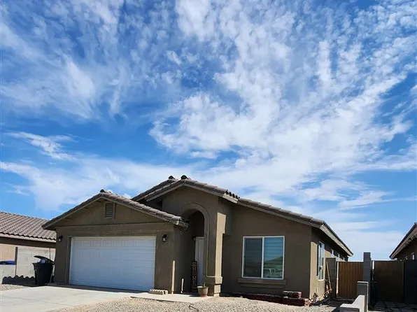 7831 E 45th St, Yuma, AZ 85365