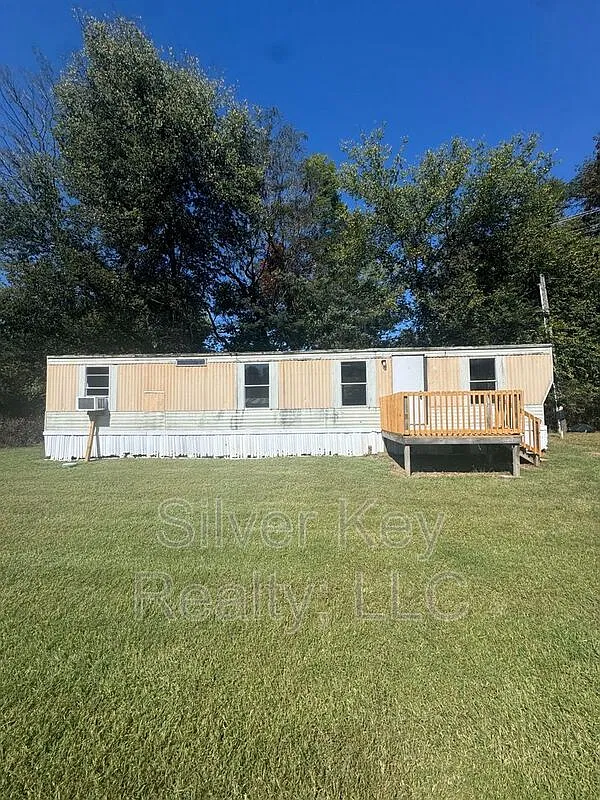 535 Old Mine Rd — Photo 1