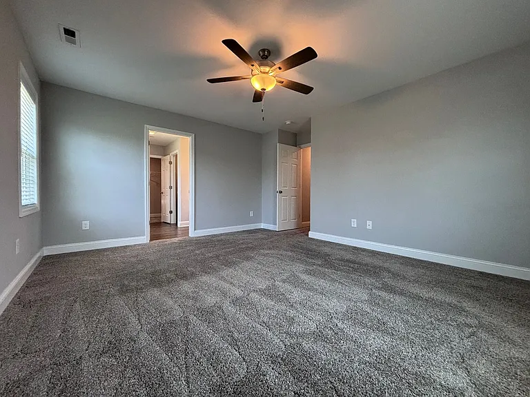 513 Harvest Meadow Xing — Photo 15