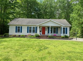1531 Maon Rd, Farnham, VA 22460
