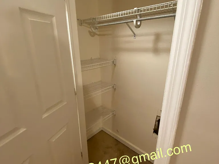 80 Stuyvesant Ave — Photo 17