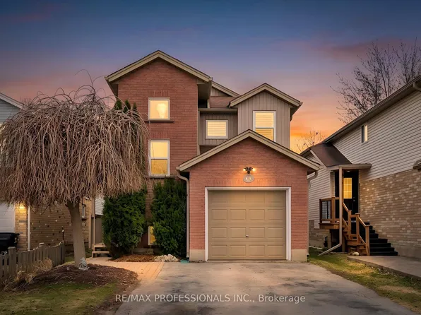 6 Orchid Cres, Kitchener, ON N2E 3N2