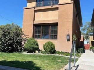753 Oak St, Elko, NV 89801