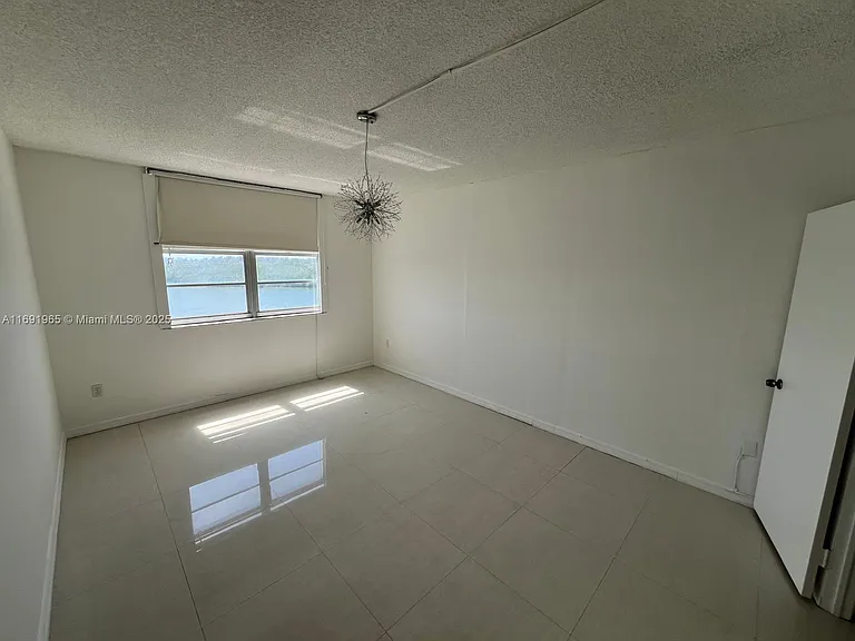 500 Bayview Dr #620 — Photo 24