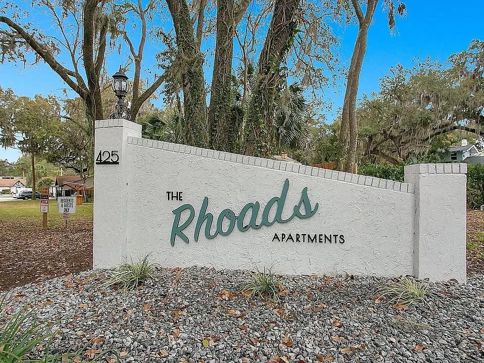 The Rhoads Apartments | 2 Bedroom Apartments in Leesburg, FL