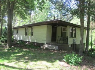 1196 Ember Ave, Adams, WI 53910