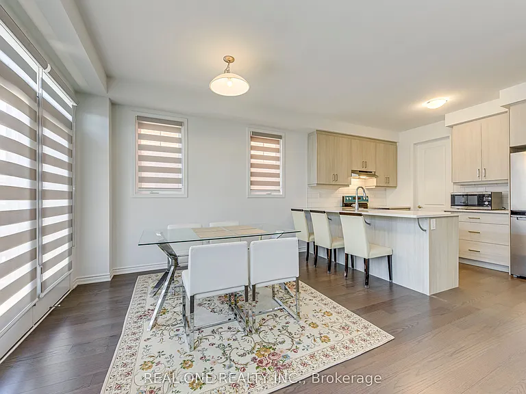 1413 William Halton Pkwy W — Photo 9