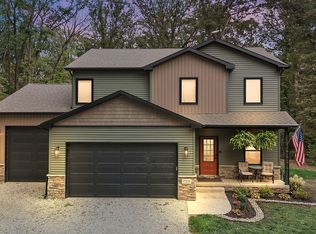 17233 Tapper St, Lowell, IN 46356