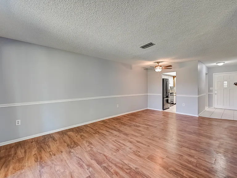 604 Park Cir #16 — Photo 11