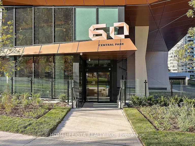60 Central Park Dr #1814 — Photo 1