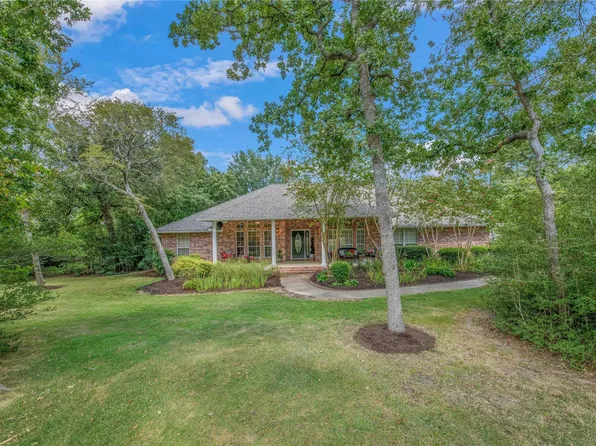 1625 Harpers Ferry Rd, College Station, TX 77845