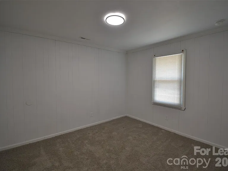 1212 Essex Ave #3 — Photo 10