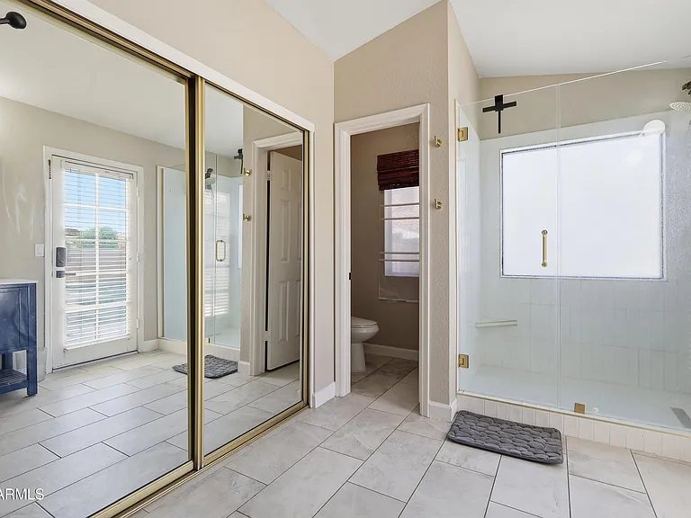 8875 S Ash Ave — Photo 22