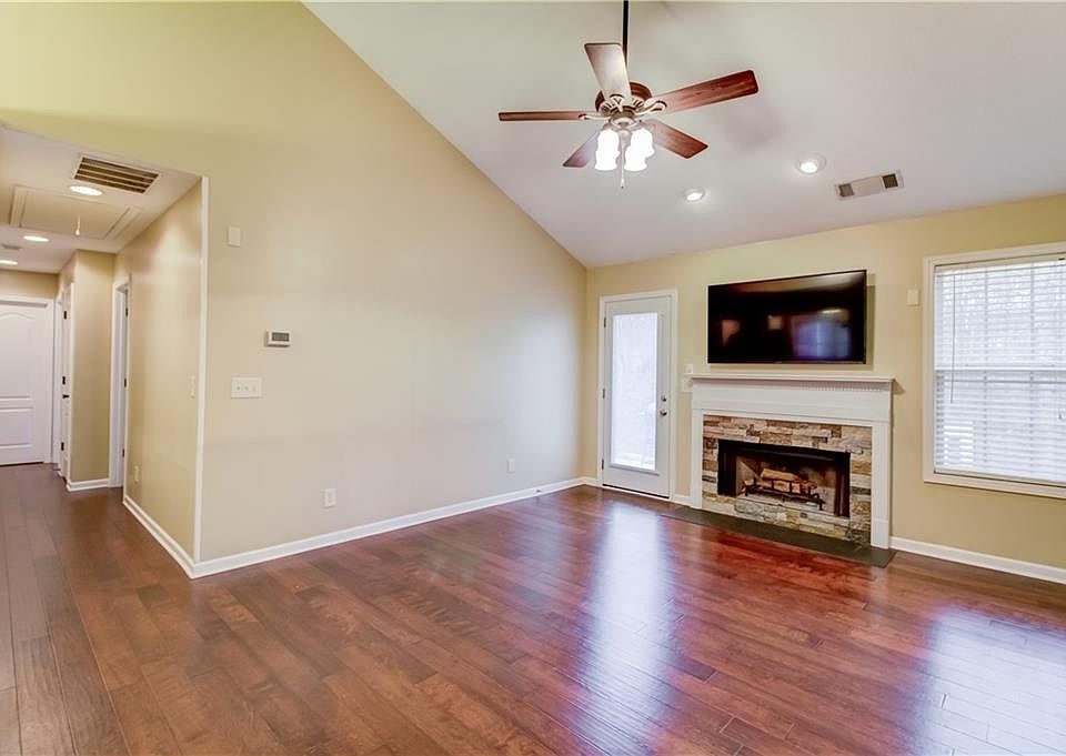 174 Lauren Marie Dr Braselton GA Zillow