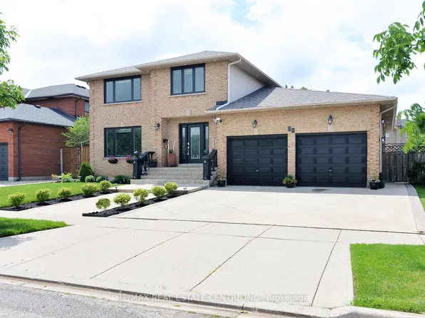 43 Regalview Dr, Hamilton, ON L8G 4Y7