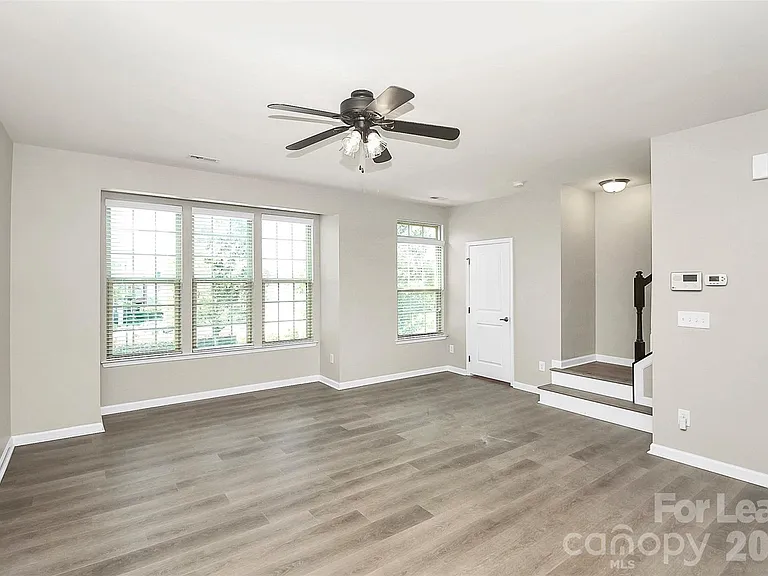 2128 Arbor Loop Dr — Photo 23