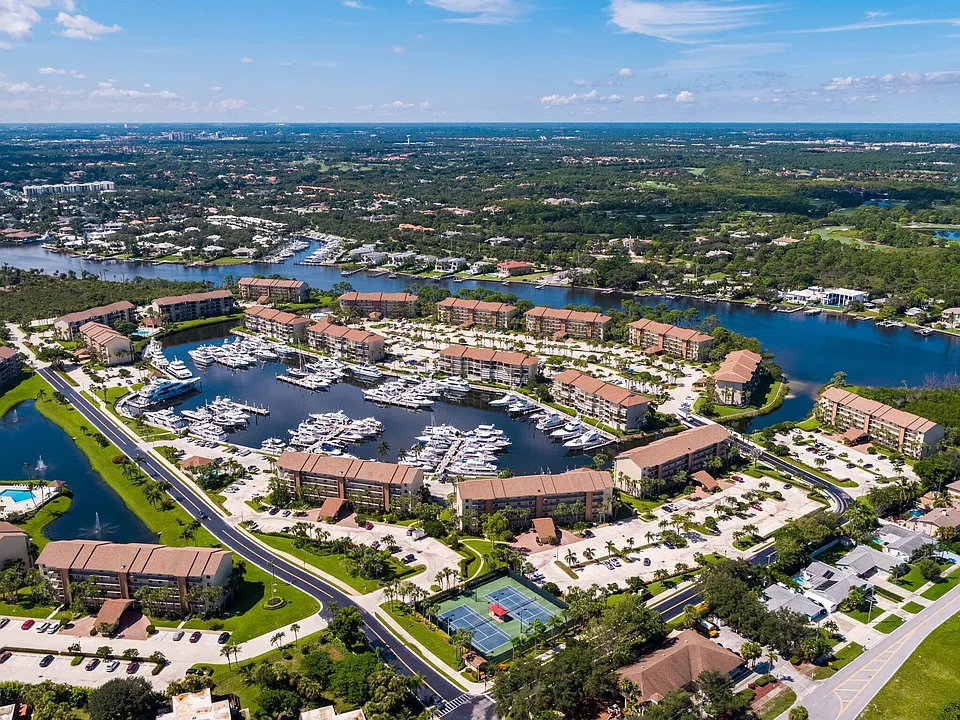1401 Tidal Pointe Blvd #202