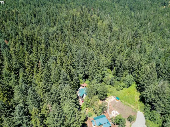 35401 Prolog Way, Cottage Grove, OR 97424