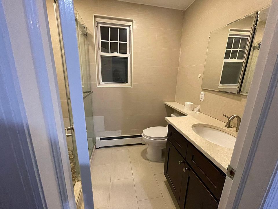 1st image of 4855 206th St