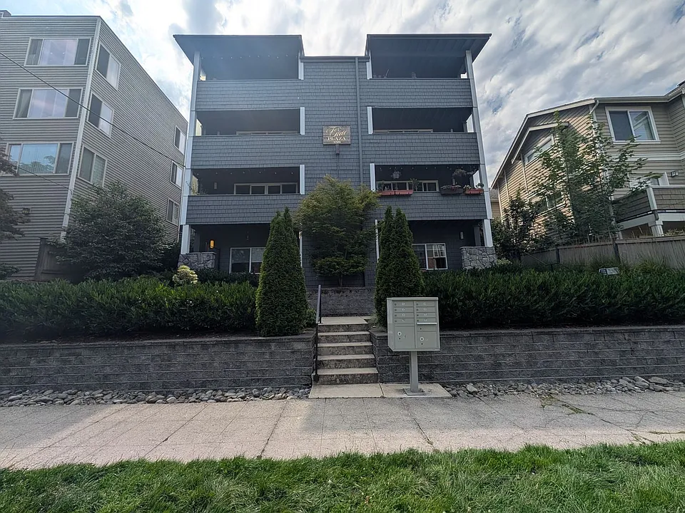 1729 18th Ave #201
