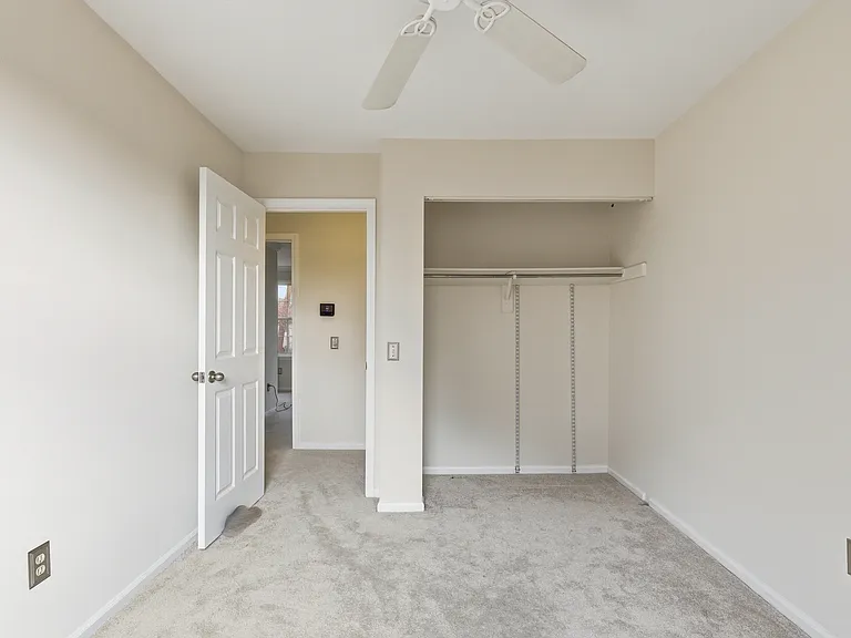 14810 Millicent Ct — Photo 21