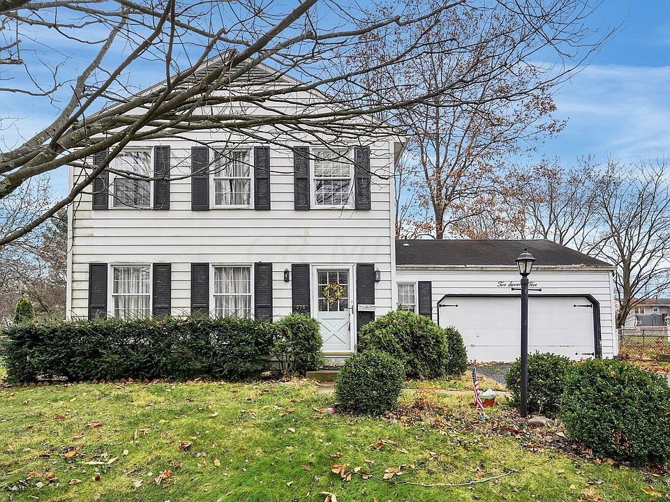1st image of 275 Oak Hill Dr