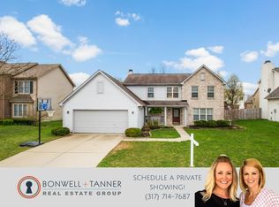 13476 Versailles Dr, Carmel, IN 46032