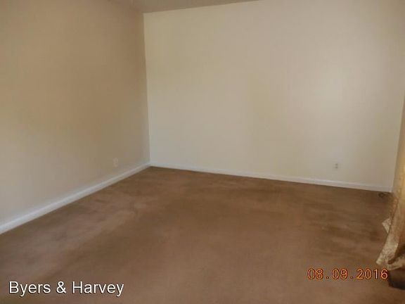 2nd image of 393 Elaine Dr