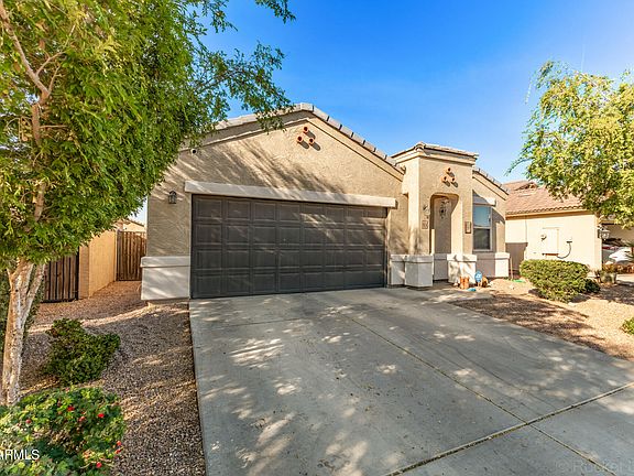 4th image of 2424 W TAMARISK Avenue