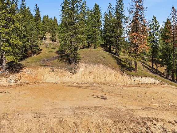 4th image of 2600 Pine Top Way
