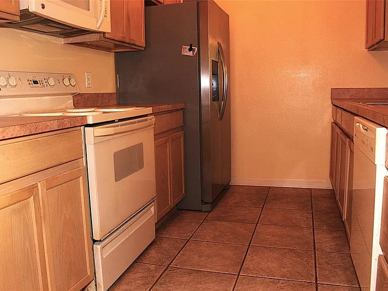7109 Yacht Basin Ave #428 — Photo 7