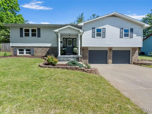 3918 Carolewood Dr, Cape Girardeau, MO 63701