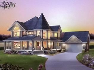 7 Davon Ln, Hamburg, NJ 07419