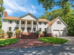 108 Farmington Road, Grimesland, NC 27837