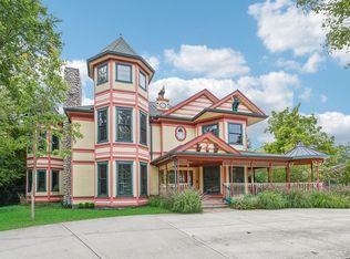 6022 S Peck Ave, La Grange Highlands, IL 60525