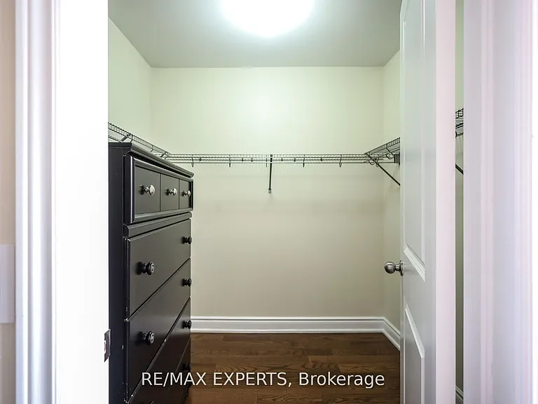 27 Hogan Manor Dr — Photo 34