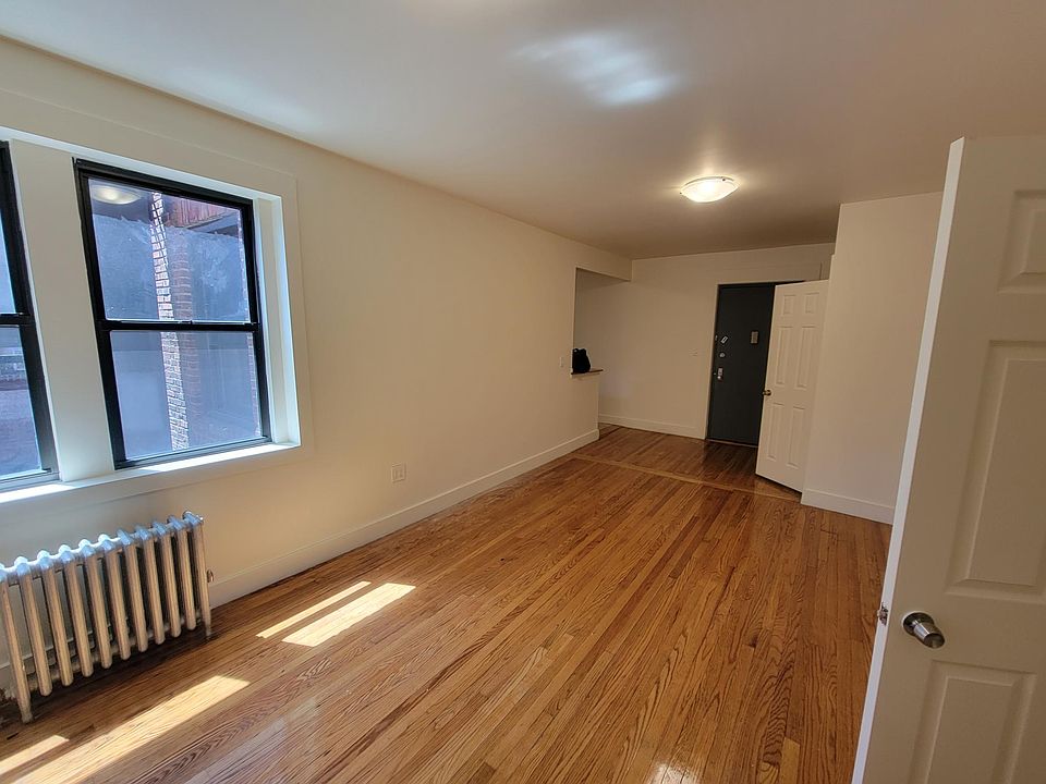 1st image of 6 E Sidney Ave #B8
