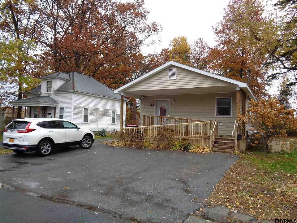 1st image of 33 Henry St