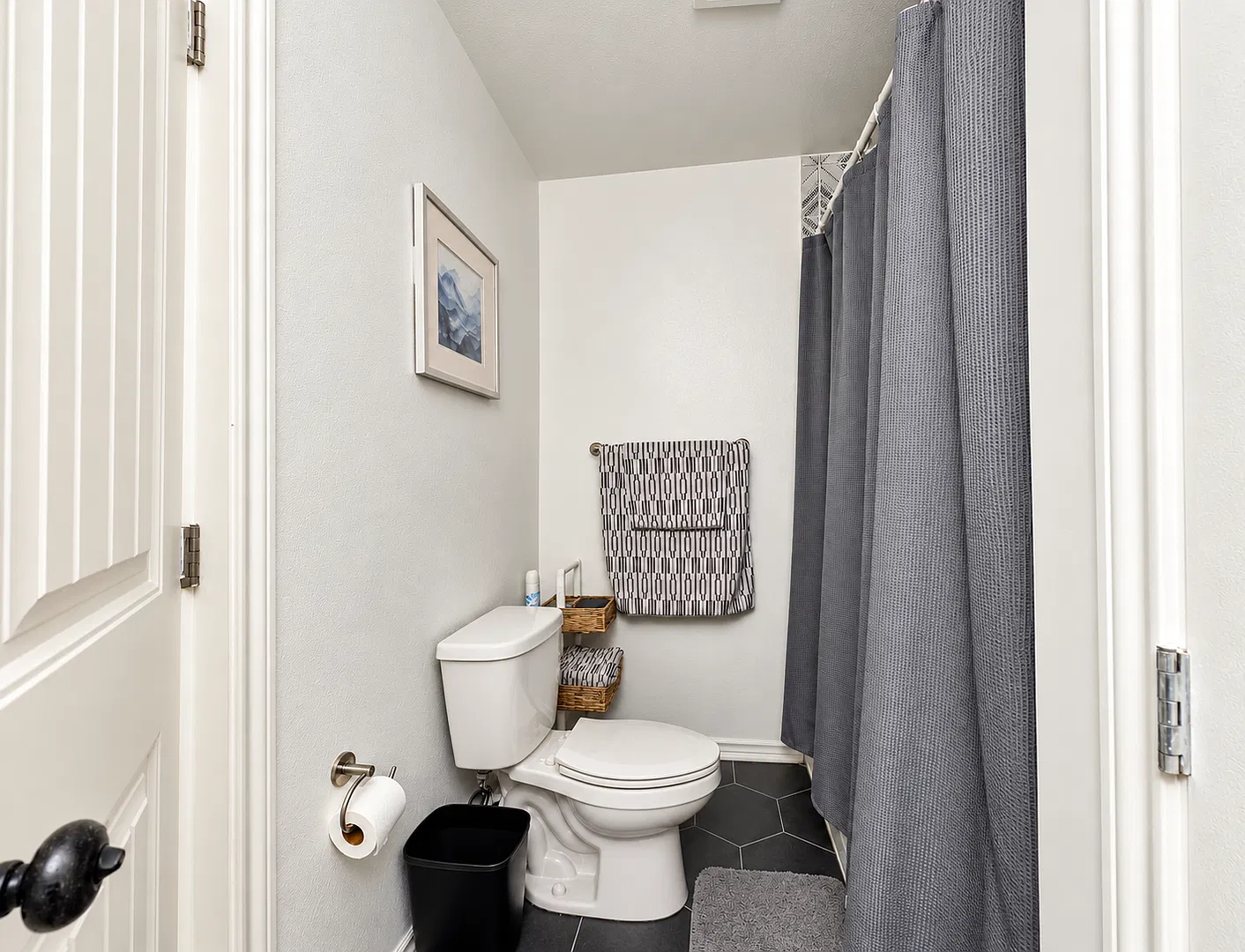 Location, Charm & Modern Updatesthis One Has It All! — Photo 3