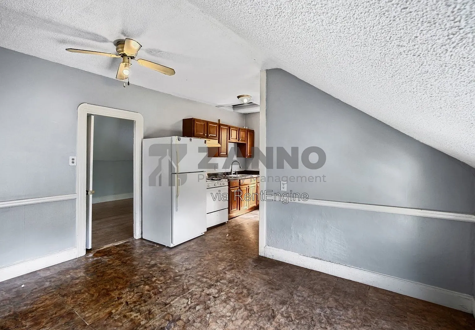 2 bed, 1.0 bath, $1,650 — Photo 2