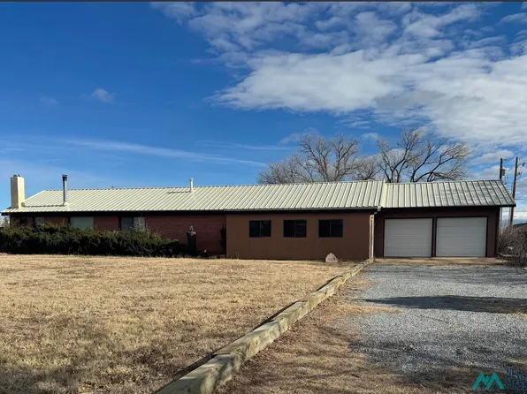 3316-3318 Luna Dr, Las Vegas, NM 87701