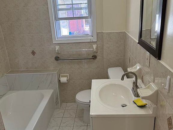 5th image of 104 Avenue 211 Pl Floor 2