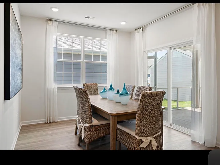 413 Pine St #413 — Photo 9